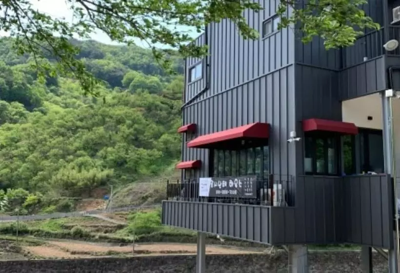 Gurye Jirisan Rosinante House Pension