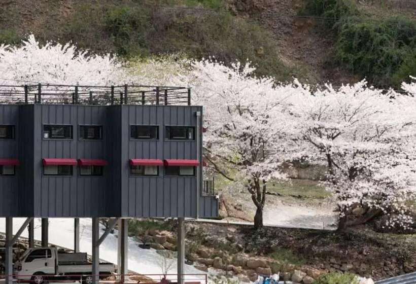 Gurye Jirisan Rosinante House Pension