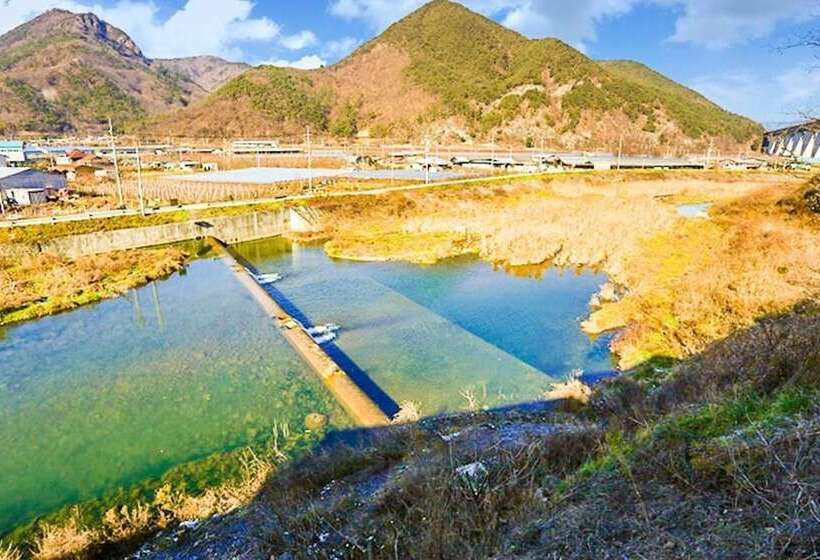 Gyeongsan Byeolgwan Pension
