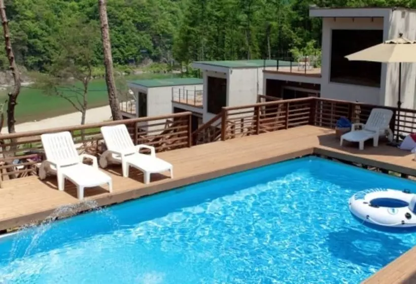 Hongcheon Inmylife Dokche Pension