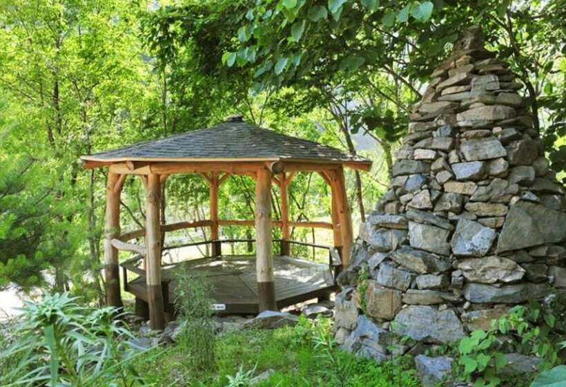 Jeongseon Into The Nature Pension