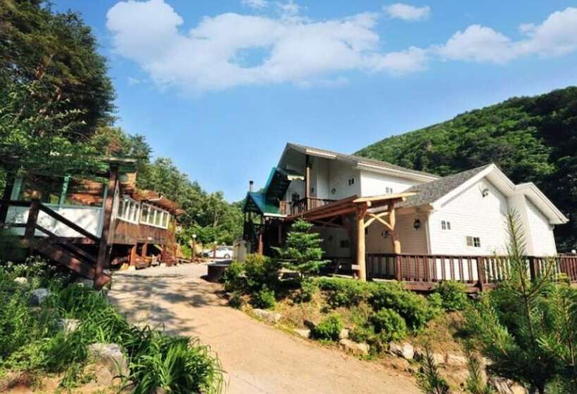 Jeongseon Into The Nature Pension