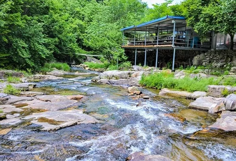 Jinan Demisem Pension