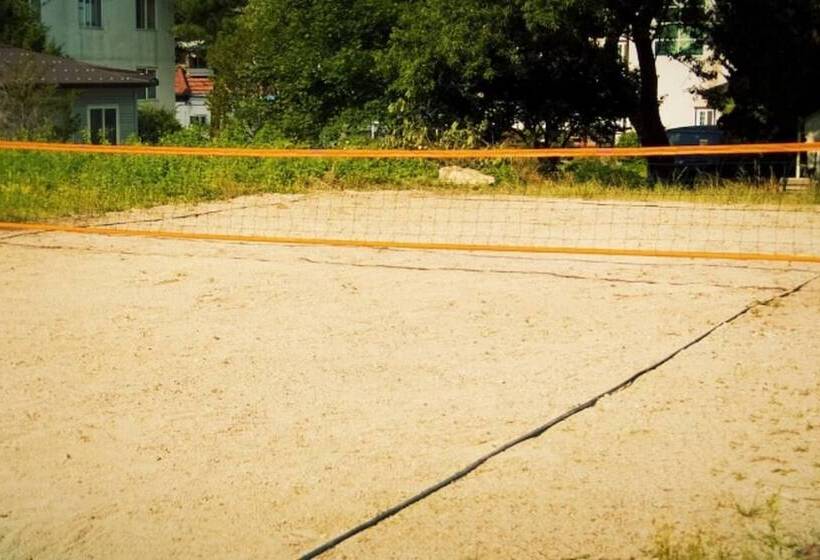 Muju Gwibinsanjang Pension