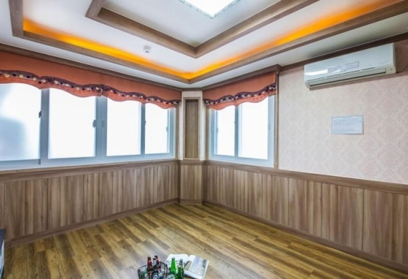 Namhae Rising Sun Landscape Pension