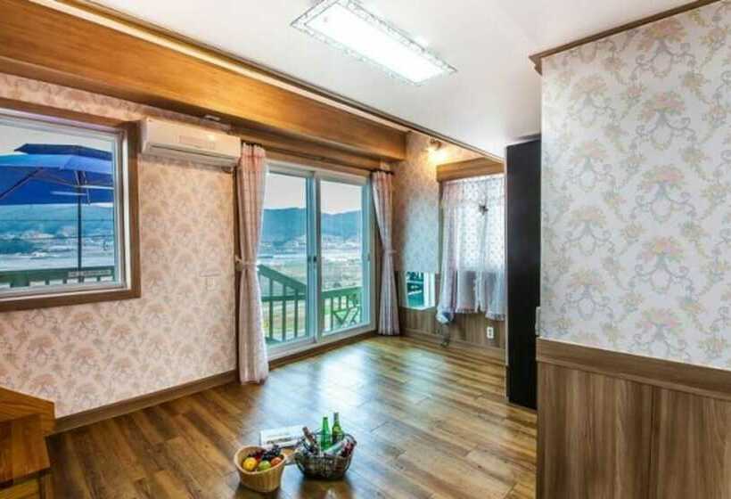 Namhae Rising Sun Landscape Pension