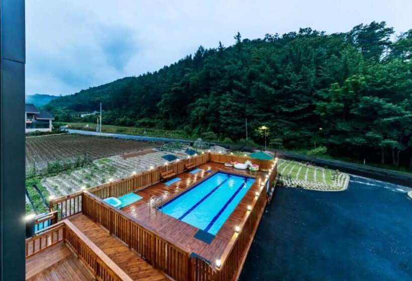 Pensão Chuncheon  Plan B Pool Villa
