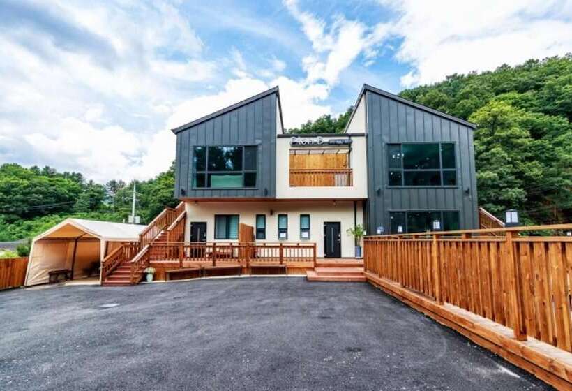 Pensão Chuncheon  Plan B Pool Villa