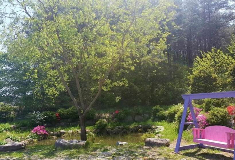 Gangneung Lua Garden Pension