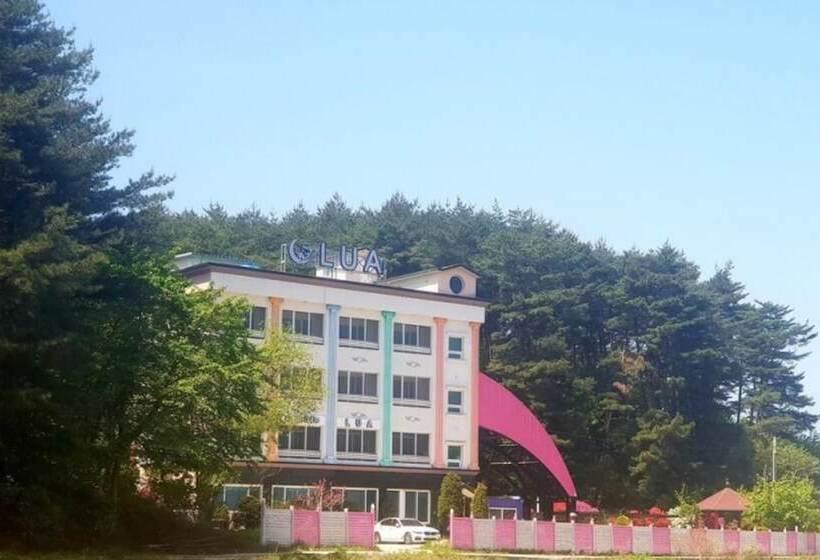 Gangneung Lua Garden Pension