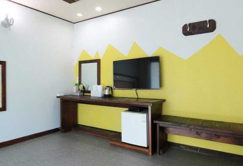 Gangneung Lua Garden Pension