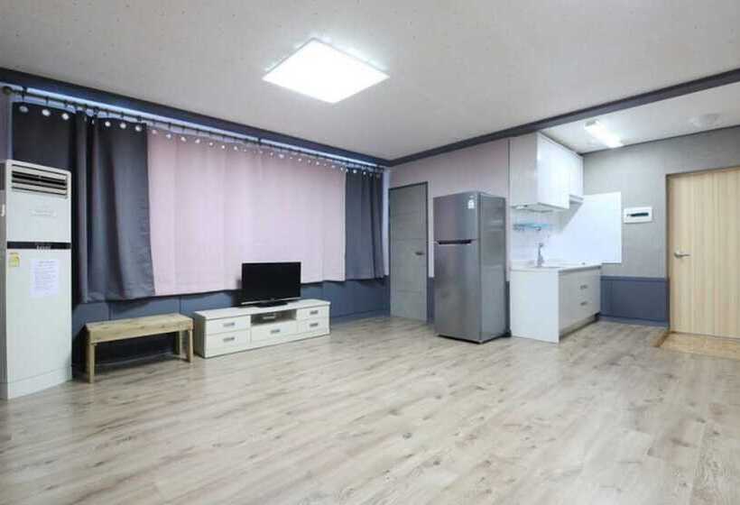 Gangneung Lua Garden Pension