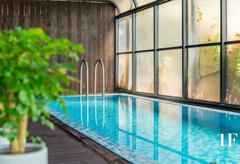 Pension (Hôtel basse catégorie) Geoje Sea And Blue Pool Villa