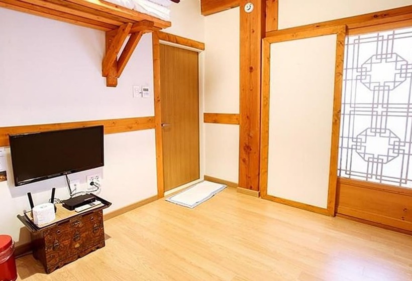 Pensione Jeonju Constellation Hanok Stay