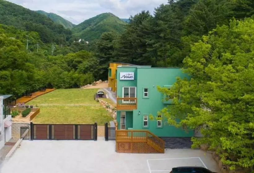 Majatalo Yangpyeong Pool Villa Manoa