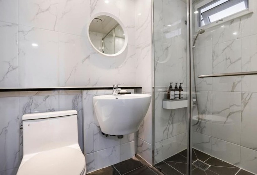 Geojedo N White Pension