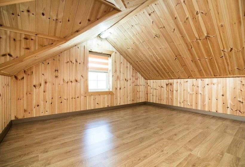 Samcheok Janghobadasoop Pension