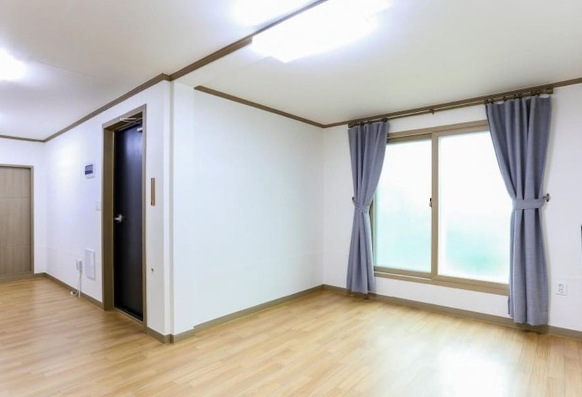 Sancheong Gang Sarang Pension