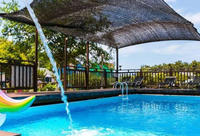 Taean Piano Spa Pension