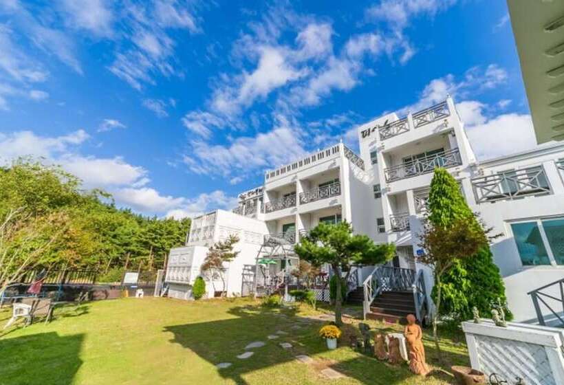 Taean Piano Spa Pension