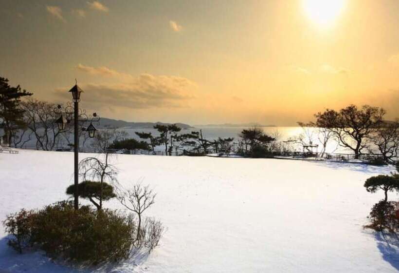 Taean Seapoem Pension