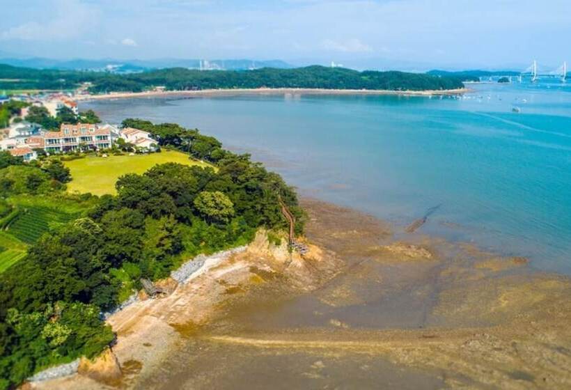 Taean Seapoem Pension