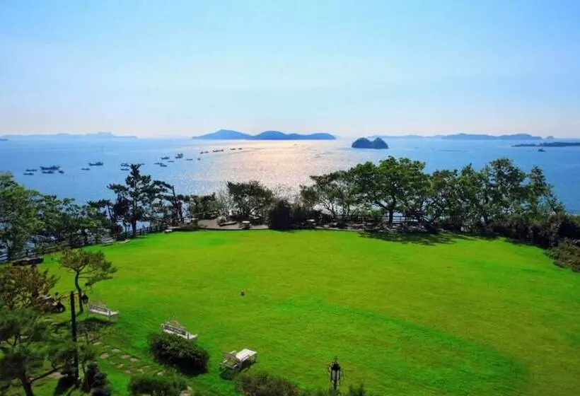 Taean Seapoem Pension