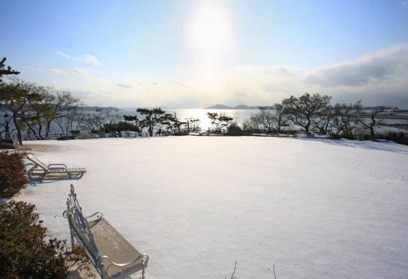 Taean Seapoem Pension