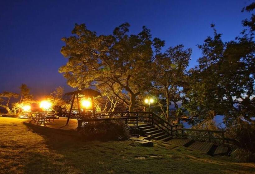 Taean Seapoem Pension