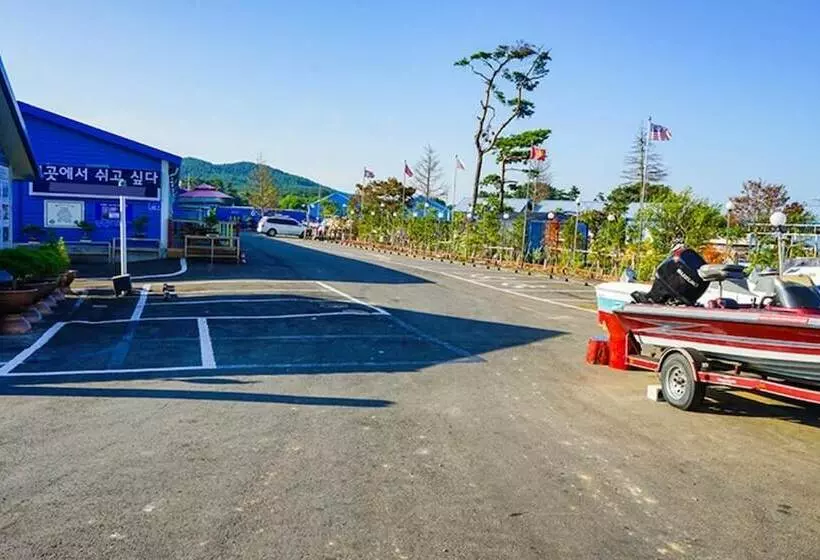 Taean Seaman House Pension