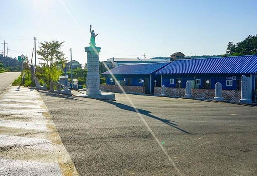 Taean Seaman House Pension