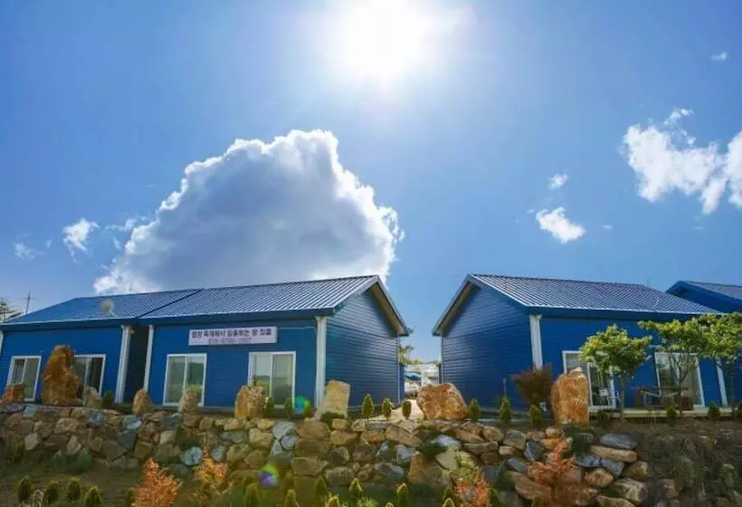 Taean Seaman House Pension
