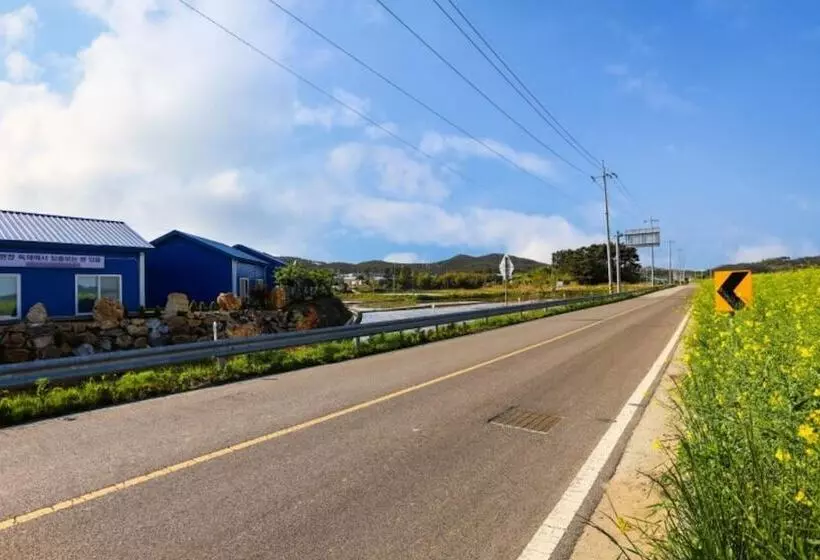 Taean Seaman House Pension