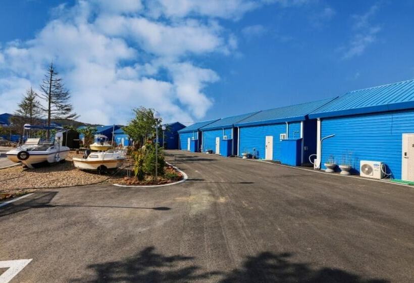 Taean Seaman House Pension