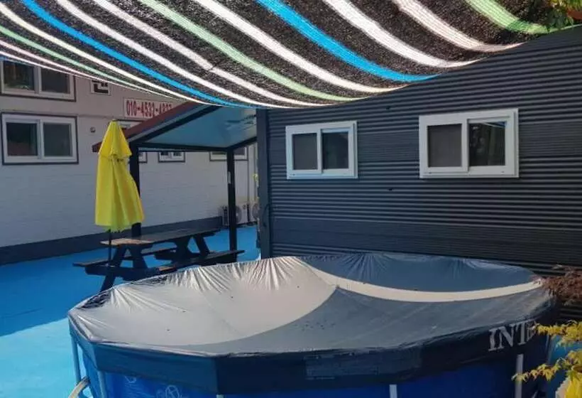 Taean Solbat Pension