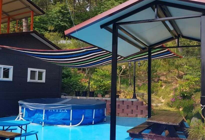 Taean Solbat Pension