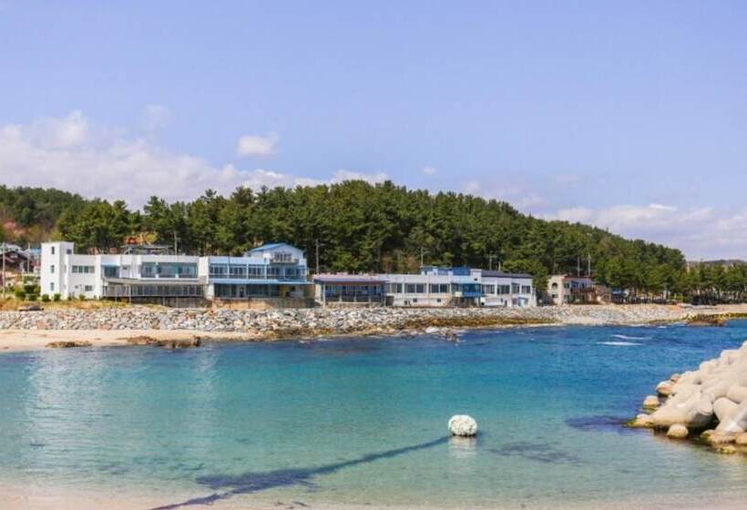 Uljin Haetteuneunjip Pension