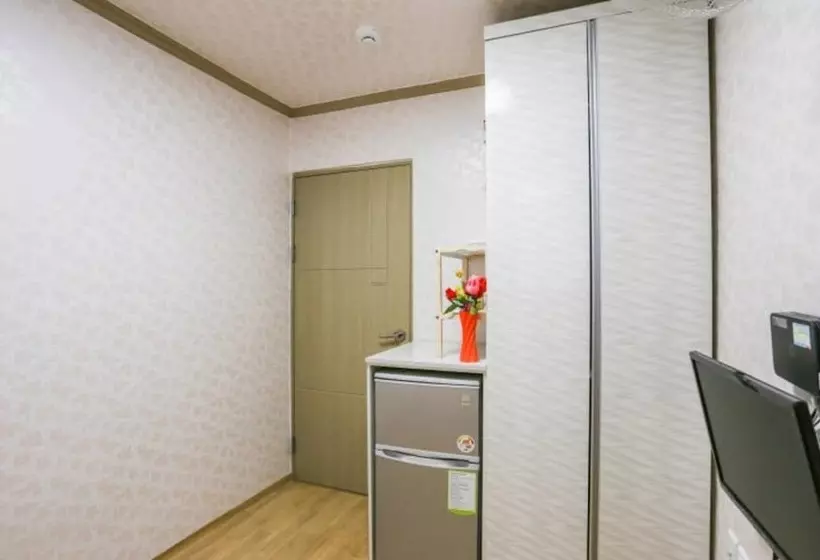 Uljin Haetteuneunjip Pension