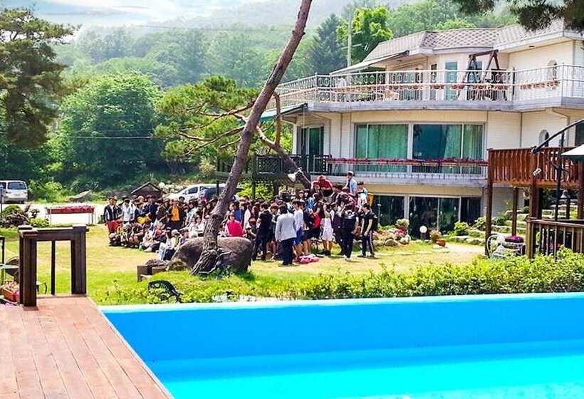 Yangpyeong Pension Sol