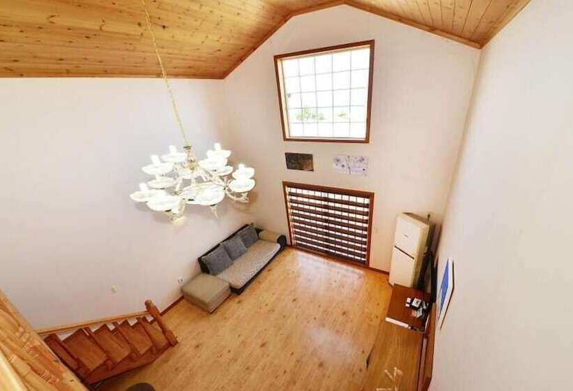 Yangyang Amigas Pension