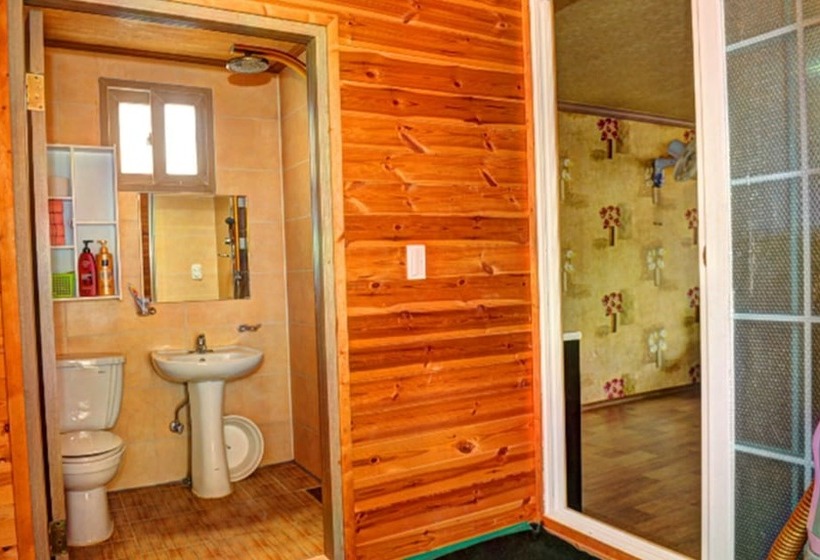 Yeongwol Riverside White House Pension