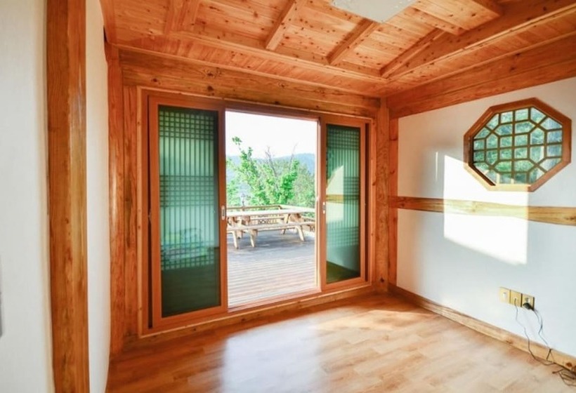 Yeosu Haneulchae Hanok Pension