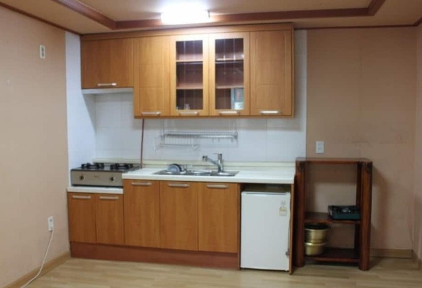 Youngwol Sky Pension Camping