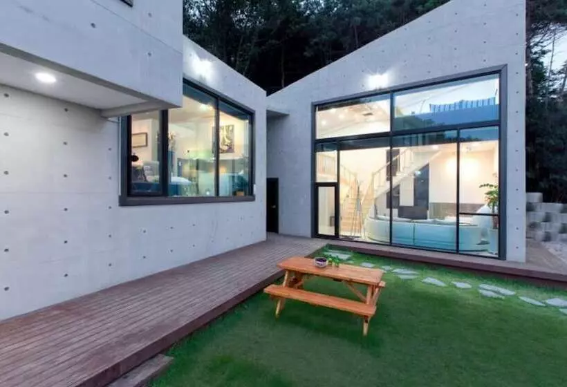 Daebudo Shwim Pension