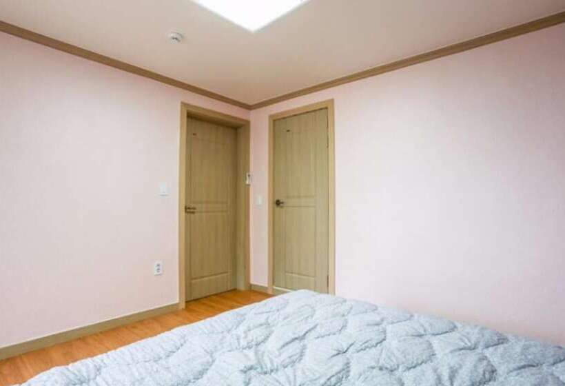 Hongcheon Miso House Pension