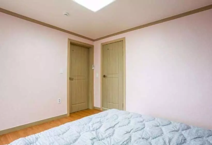 Hongcheon Miso House Pension