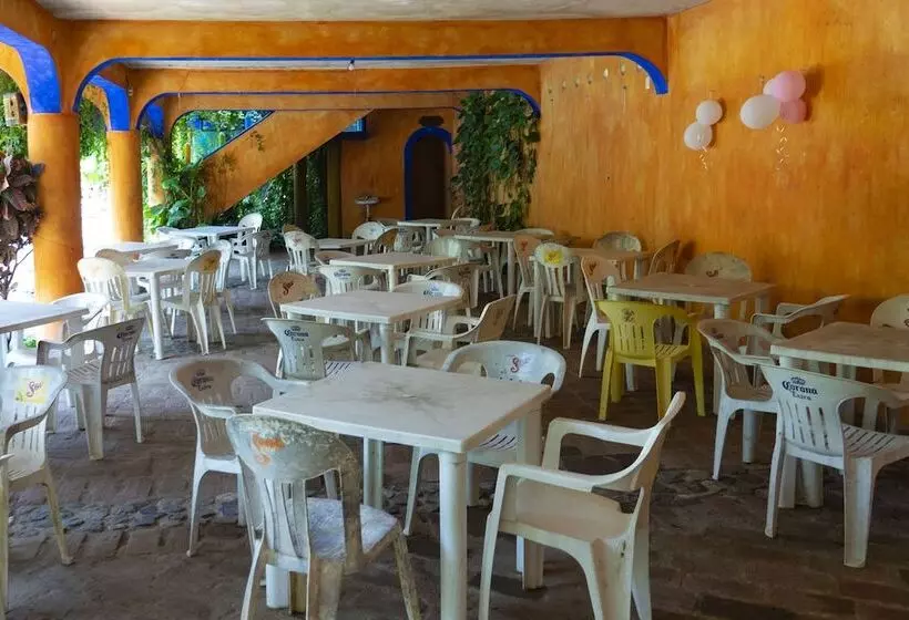 ホテル Balneario Y Cabañas Isis