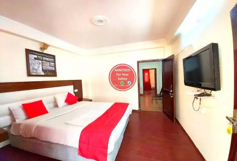 هتل Goroomgo Cottage Orchid Nainital