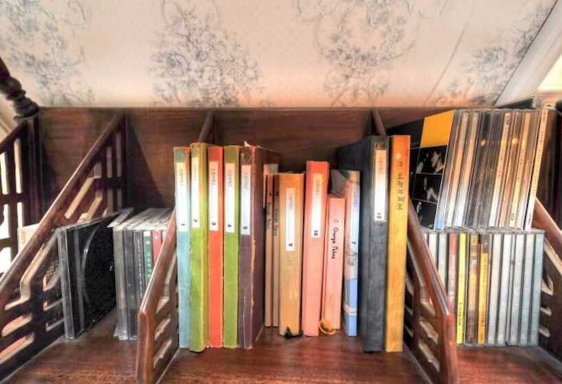 בית מלון כפרי Hongcheon Orange Pekoe Pension