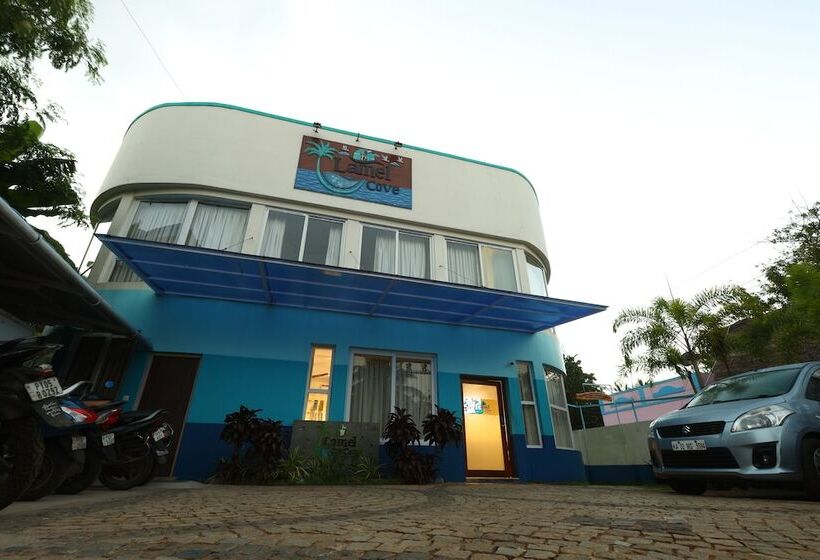 Отель Lamel Cove Beach Resort